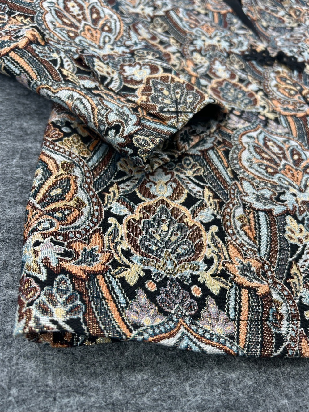 Soft Surroundings Jacket Women’s PM in Black, Tan & Blue Jacquard Boho - Picture 4 of 12